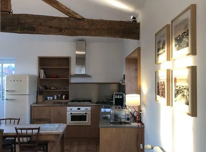 Parlementia, Domaine Koskenia * Guéthary